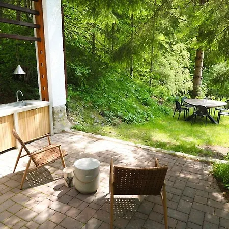 Дом отдыха Designer Riverfront Podljubelj