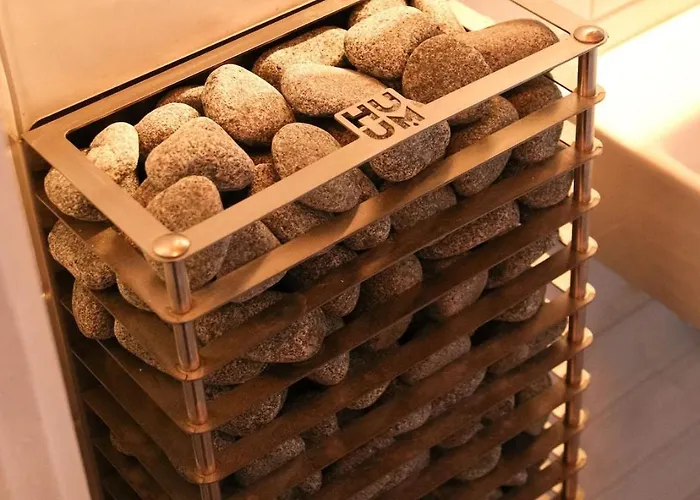 Designer Riverfront 度假居 *